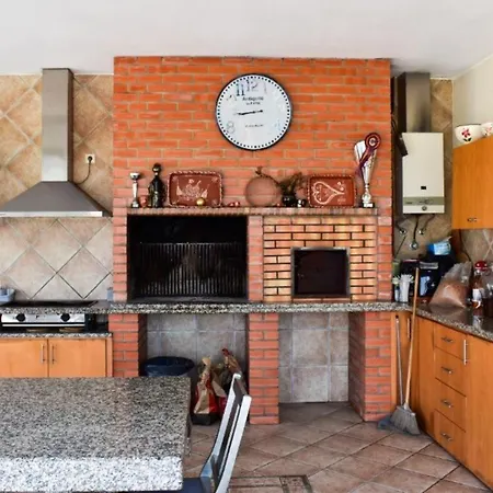 Casa Familiar Micas De Maceira * Pinheiro (Vieira do Minho, Braga)